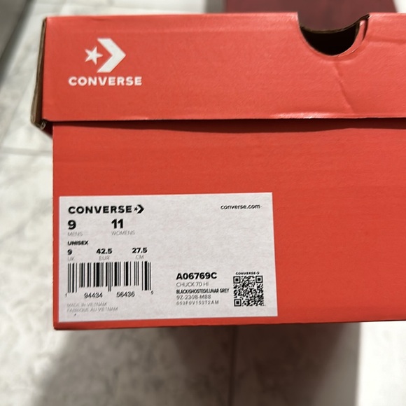 Unisex Multicolored converse. M 9 W 11 - Picture 7 of 7